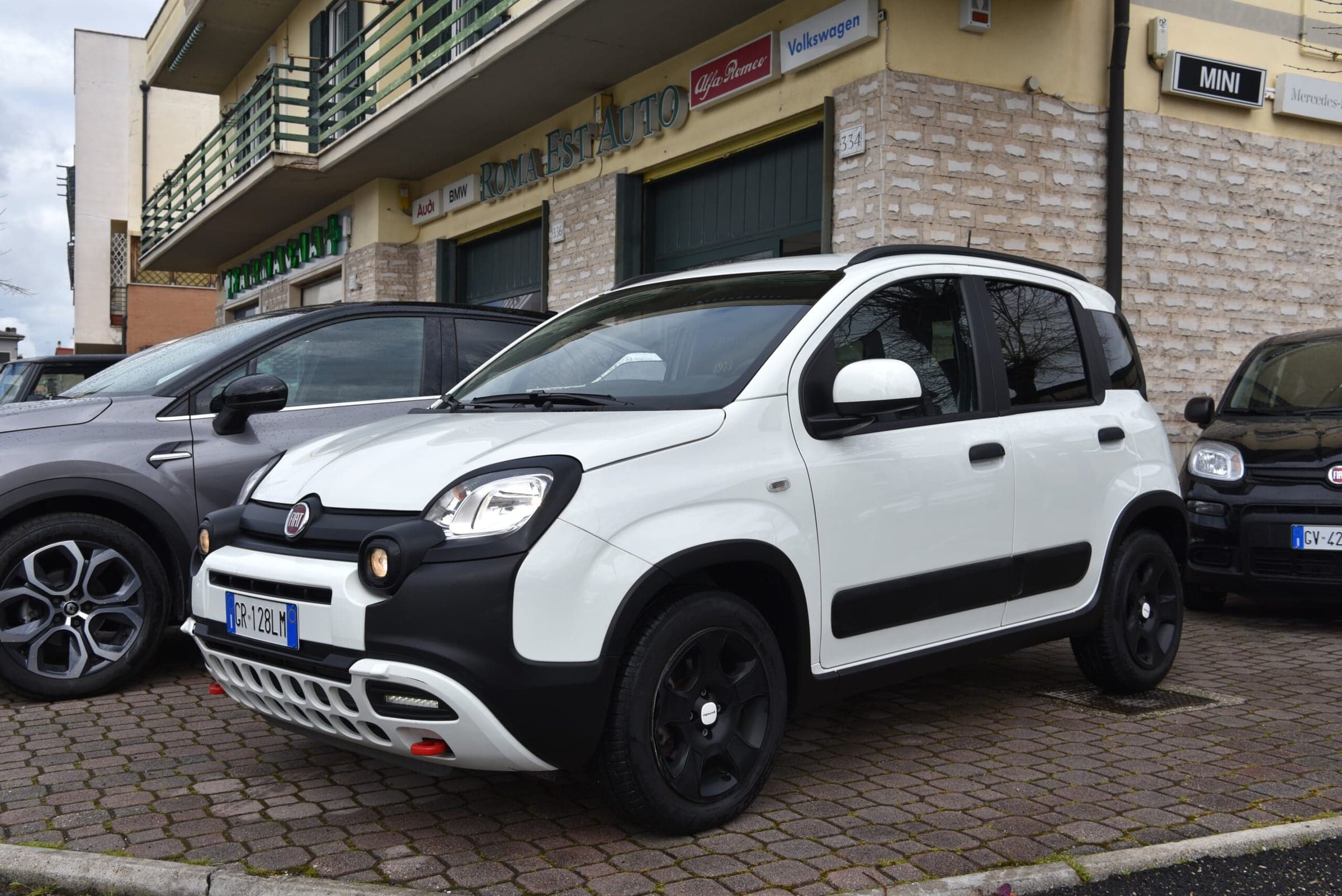 FIAT 1.0 FIREFLY HYBRID CROSS — foto 1 di 13 · Roma Est Auto